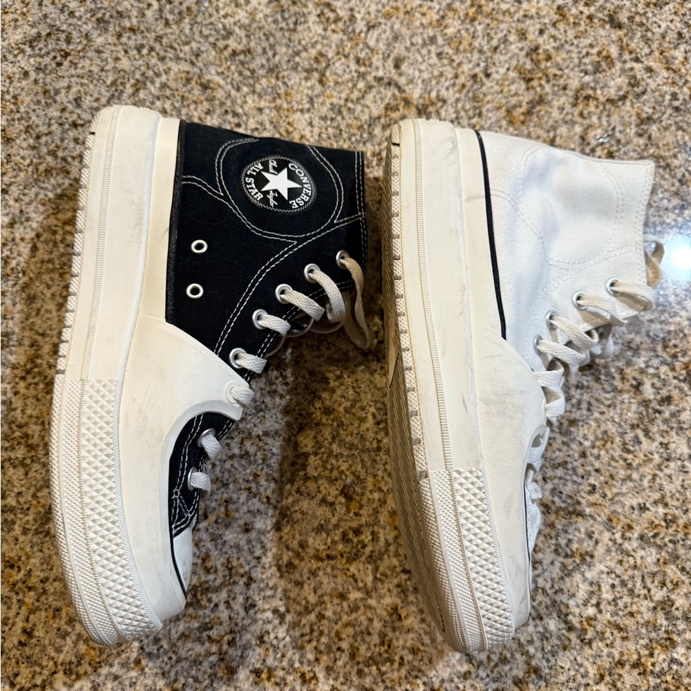 Converse Bundle